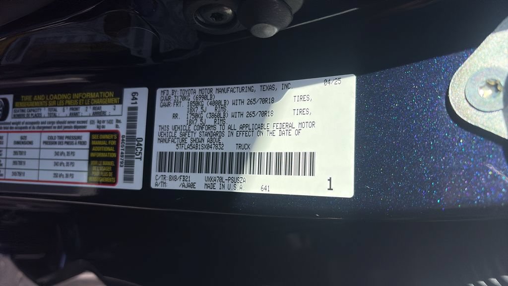 Used 2025 Toyota Tundra SR5 w/ SR5 Convenience Package RWD image 24