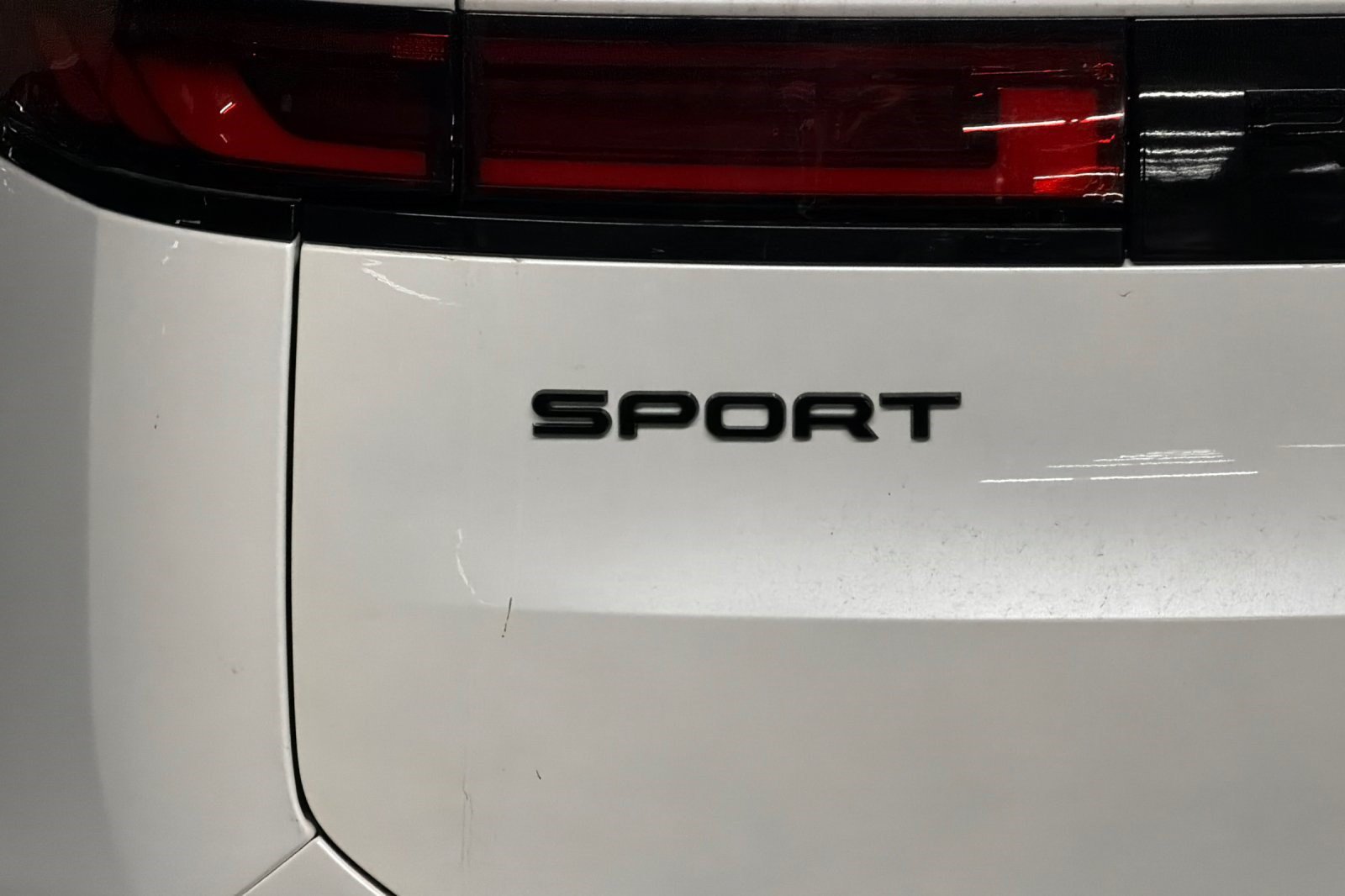 New 2026 Land Rover Range Rover Sport Dynamic SE AWD/4WD image 24