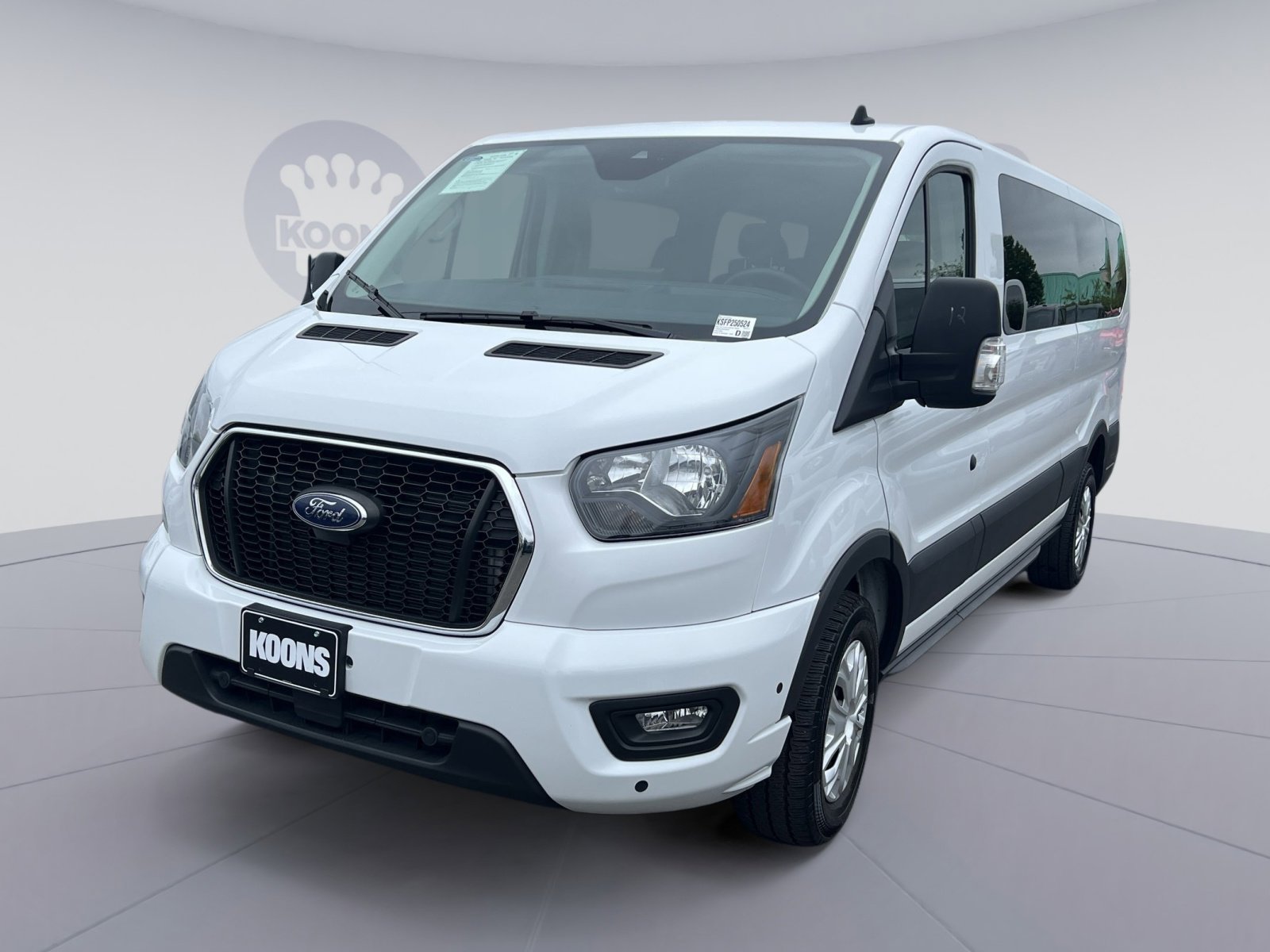 Certified 2025 Ford Transit 350 XLT RWD image 1