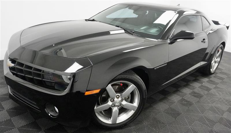 Used 2012 Chevrolet Camaro LT RWD image 2