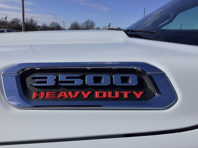 New 2024 RAM 3500 Tradesman w/ Chrome Appearance Group image 20