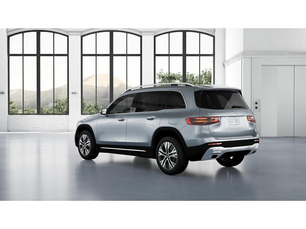 Used 2026 Mercedes-Benz GLB 250 4MATIC image 29