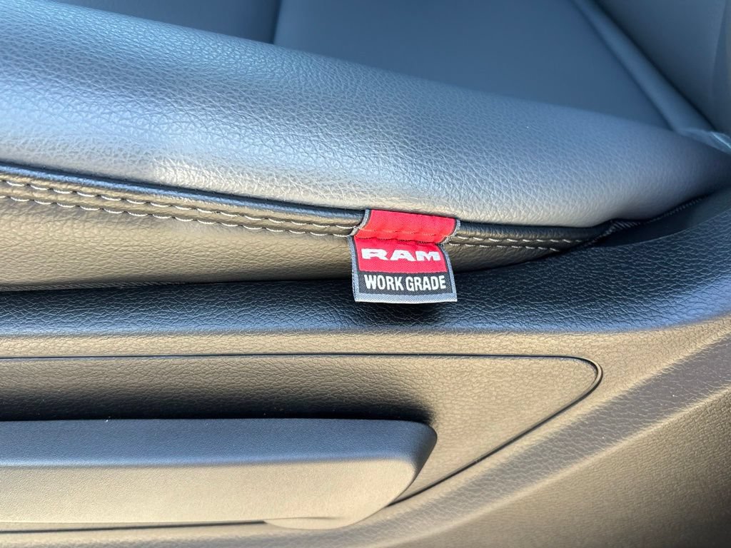 New 2026 RAM 1500 Tradesman AWD/4WD image 9
