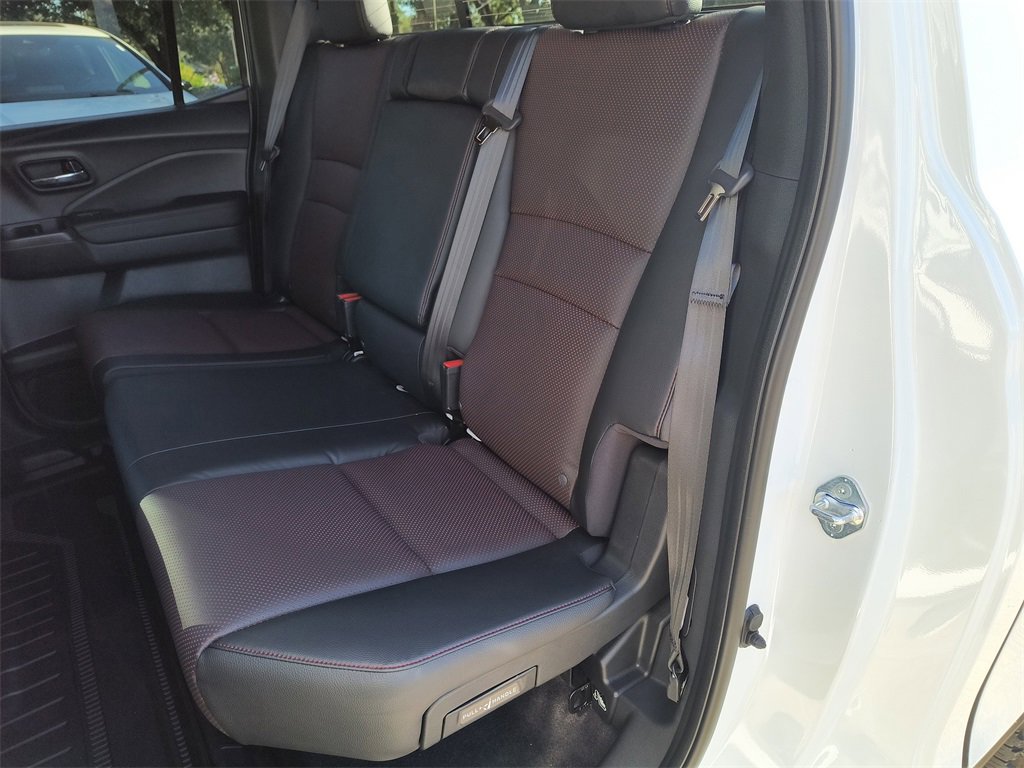 New 2026 Honda Ridgeline Black Edition image 15
