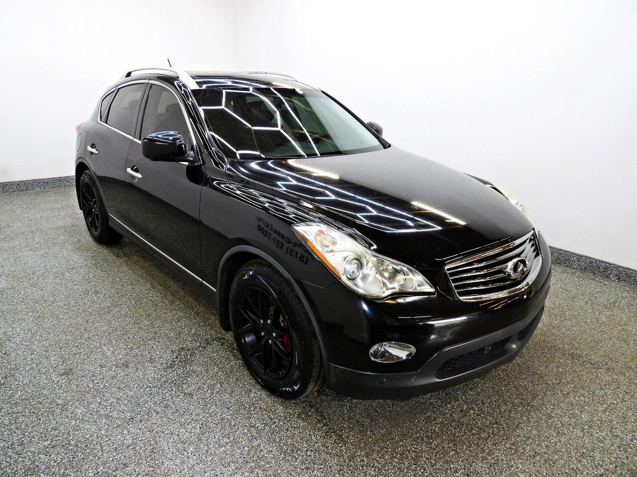 Used 2010 INFINITI EX35 Journey image 3
