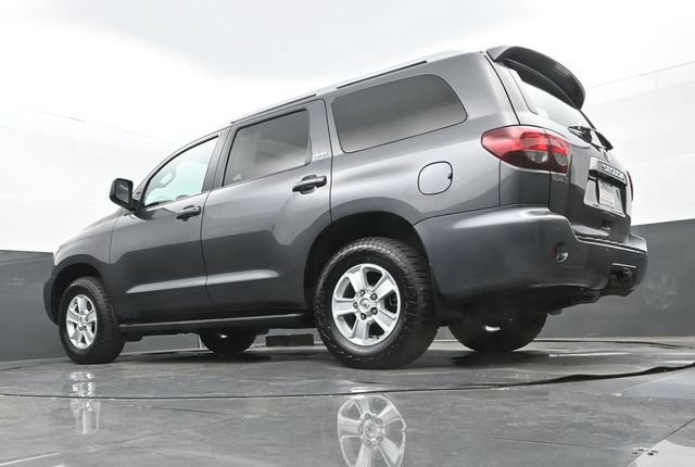 Used 2021 Toyota Sequoia SR5 w/ Premium Package RWD image 28