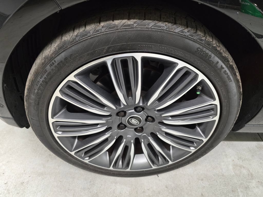 Used 2021 Land Rover Range Rover SV Autobiography Dynamic AWD/4WD image 10