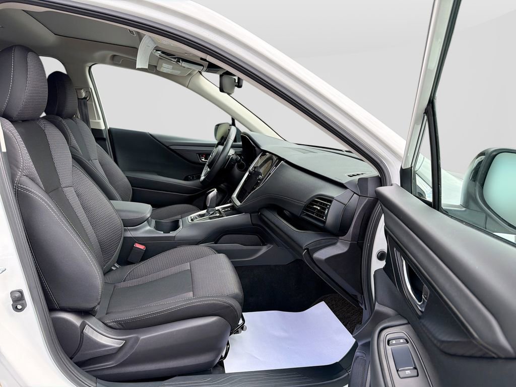 Certified 2025 Subaru Outback Premium image 30