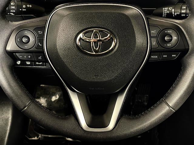 Used 2023 Toyota RAV4 Limited image 12
