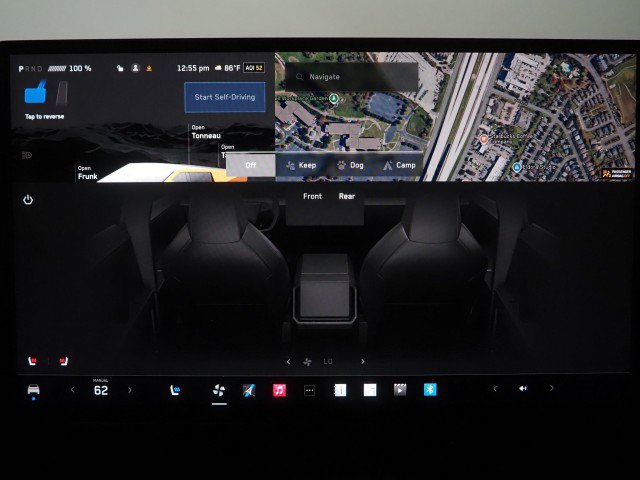 Used 2024 Tesla Cybertruck AWD Crew Cab image 50
