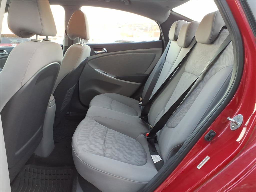 Used 2008 Nissan Versa SL image 8