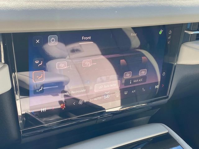 New 2026 Lincoln Navigator Reserve AWD/4WD image 22