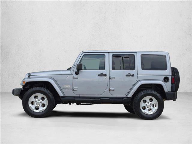 Used 2014 Jeep Wrangler Unlimited Sahara w/ Connectivity Group AWD/4WD image 8