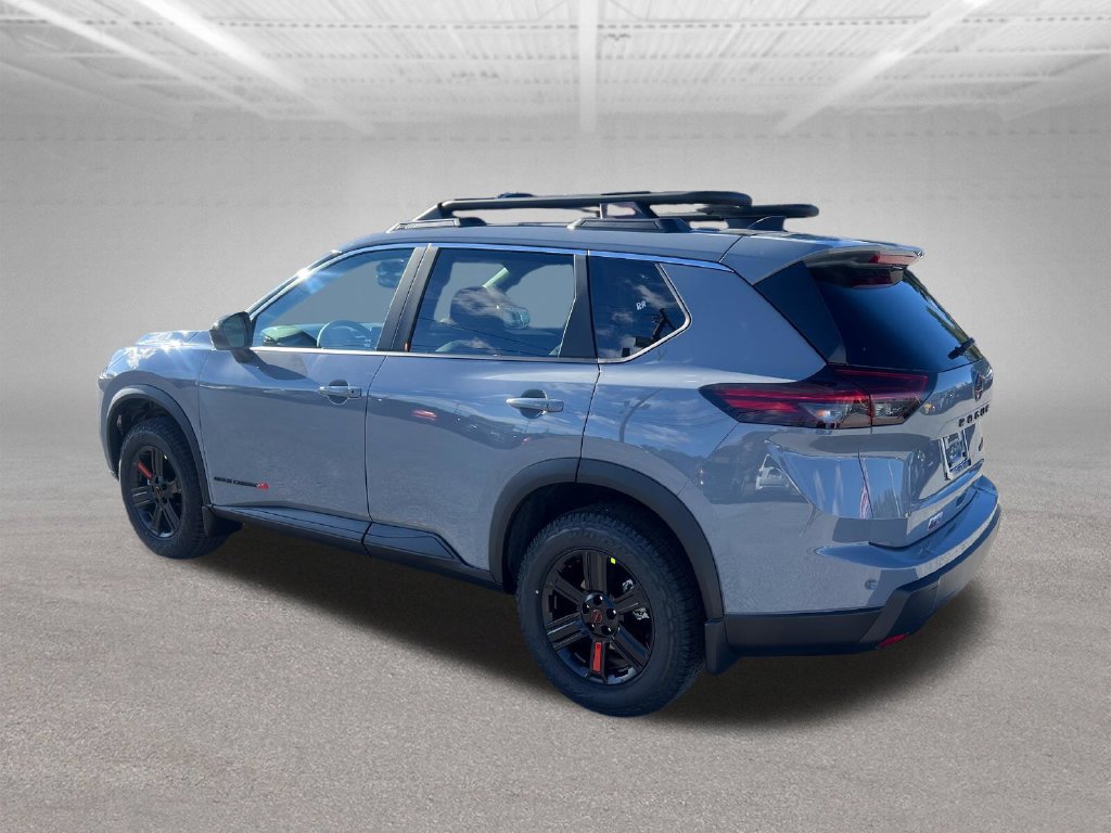 Certified 2026 Nissan Rogue SV AWD/4WD image 3