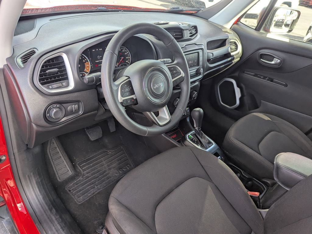 Used 2019 Jeep Renegade Sport w/ Sport Appearance Group image 22