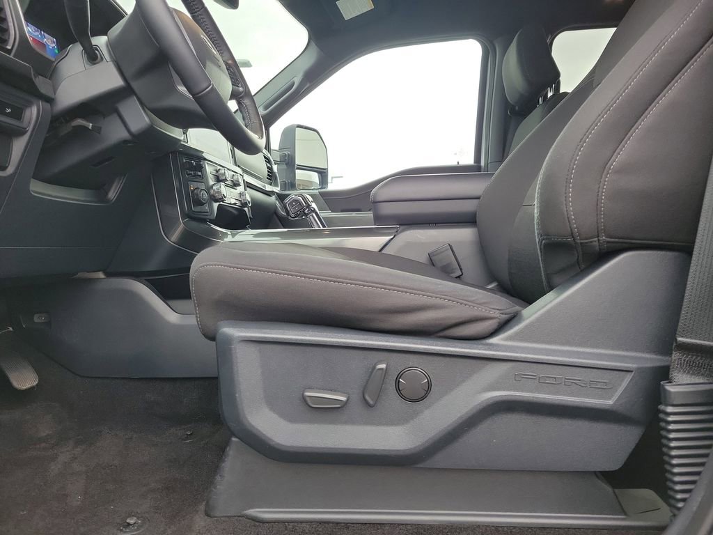 Certified 2022 Ford F150 XLT w/ Equipment Group 302A High image 17