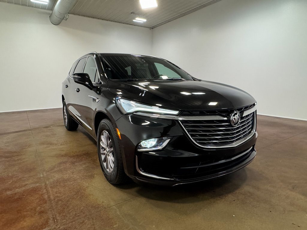Used 2024 Buick Enclave Premium image 30