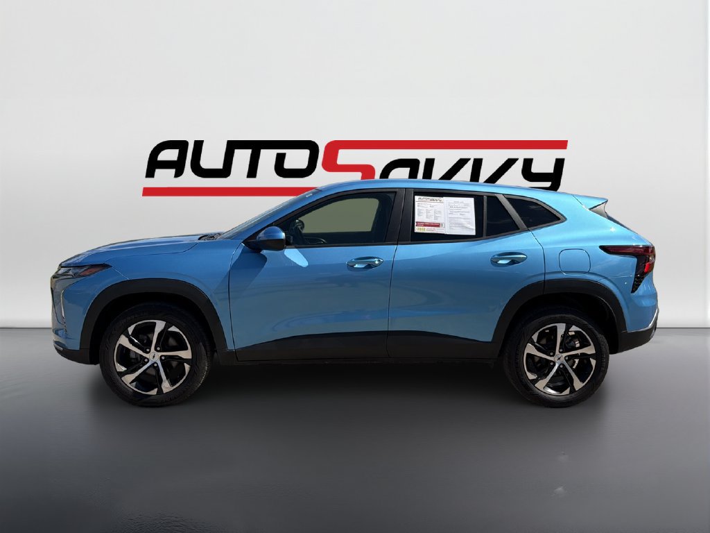 Used 2025 Chevrolet Trax RS w/ Driver Confidence Package FWD image 8
