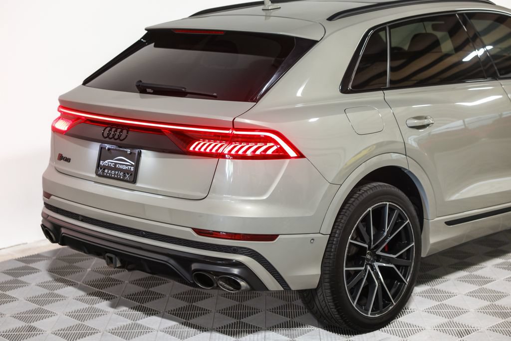 Used 2021 Audi SQ8 Prestige AWD/4WD image 7