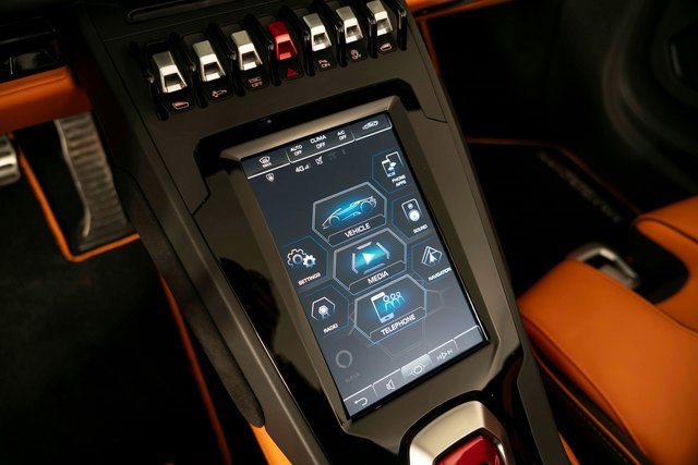 Used 2022 Lamborghini Huracan EVO image 21