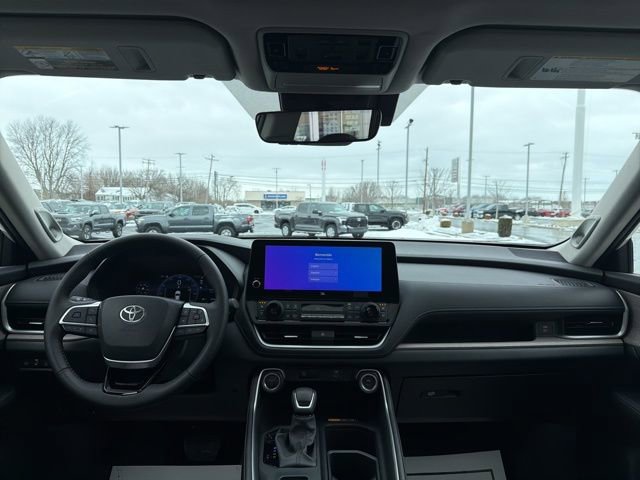 Certified 2024 Toyota Grand Highlander Limited image 15