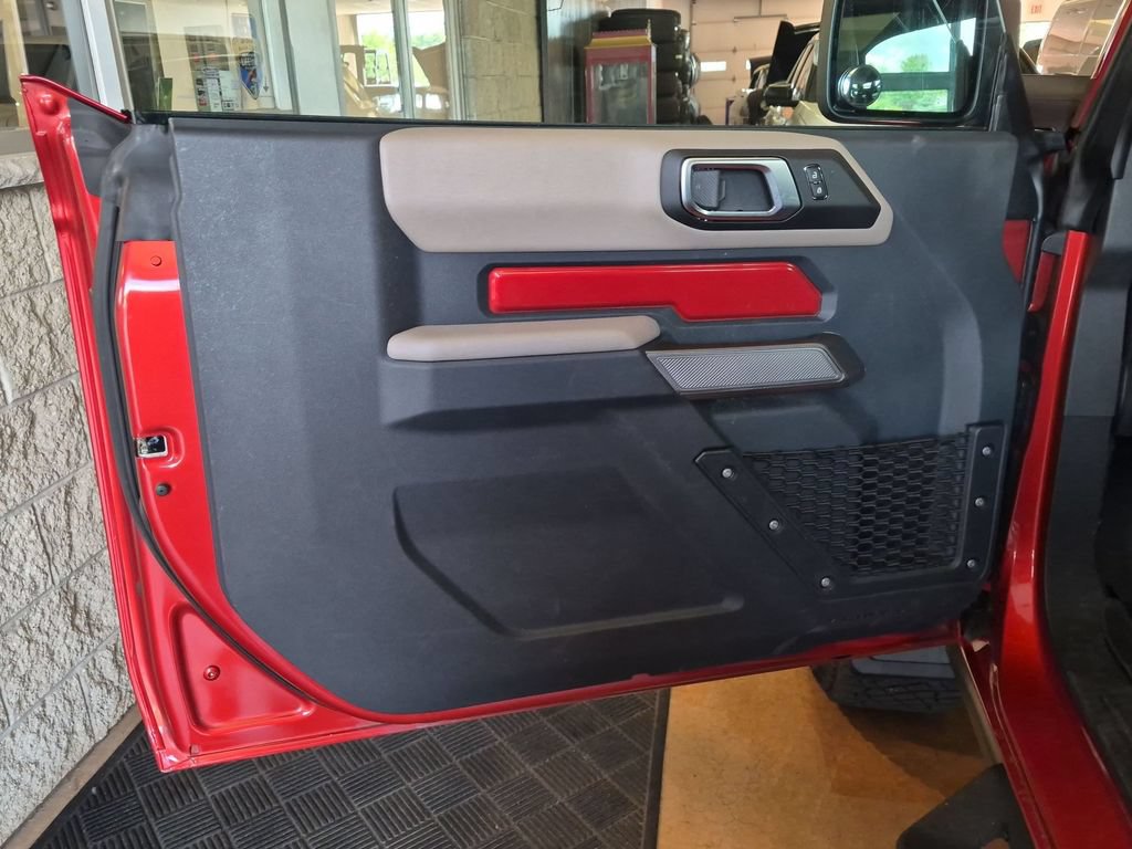 Used 2023 Ford Bronco Wildtrak AWD/4WD image 22