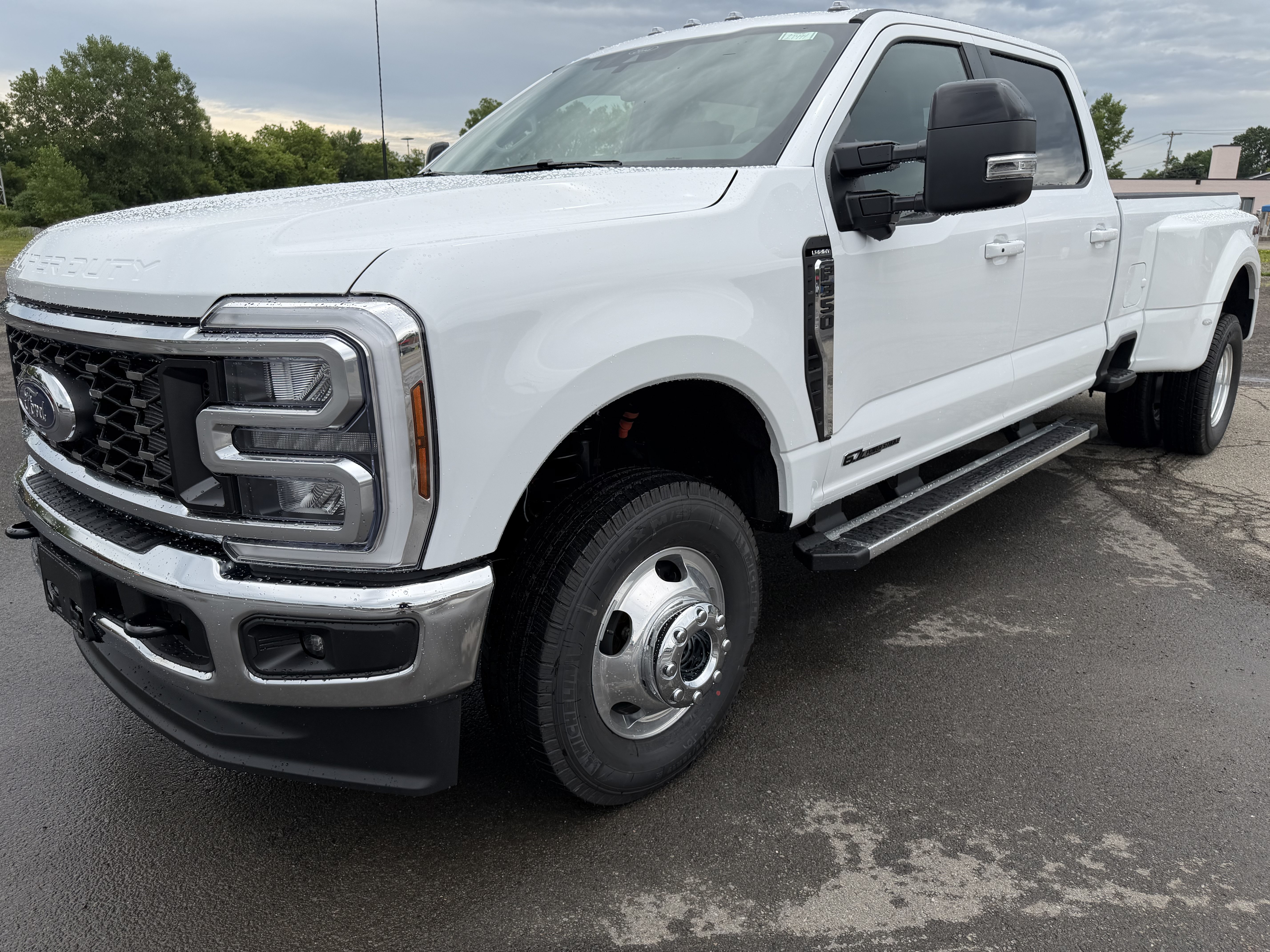 New 2026 Ford F350 Lariat AWD/4WD image 4