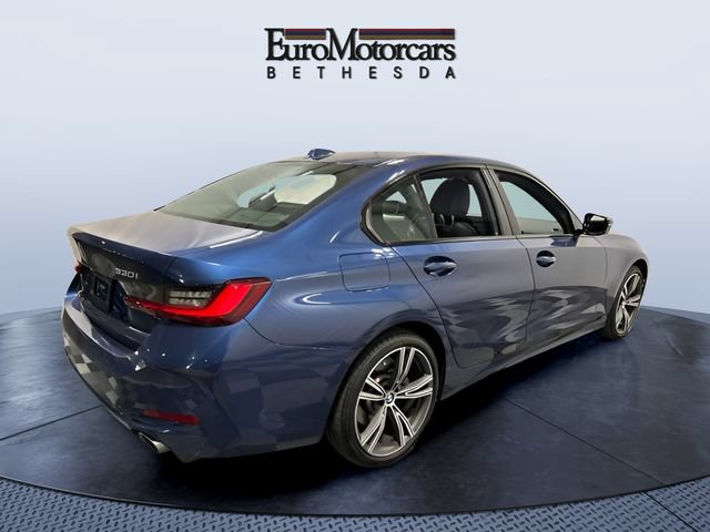Used 2023 BMW 330i xDrive Sedan w/ Premium Package AWD/4WD image 5