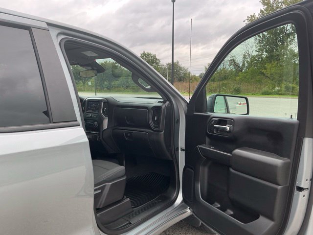 Used 2024 Chevrolet Silverado 1500 Custom AWD/4WD image 17