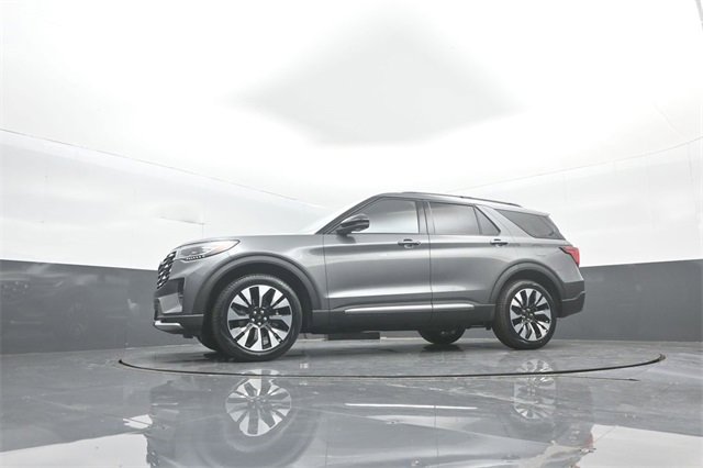 New 2026 Ford Explorer Platinum w/ LUX Leather Package image 32