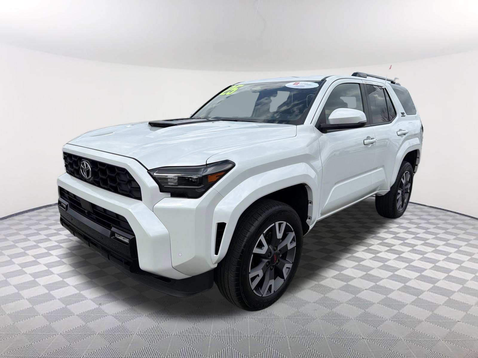 Certified 2025 Toyota 4Runner TRD Sport image 3