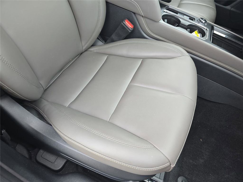 Used 2024 Lincoln Corsair FWD image 23