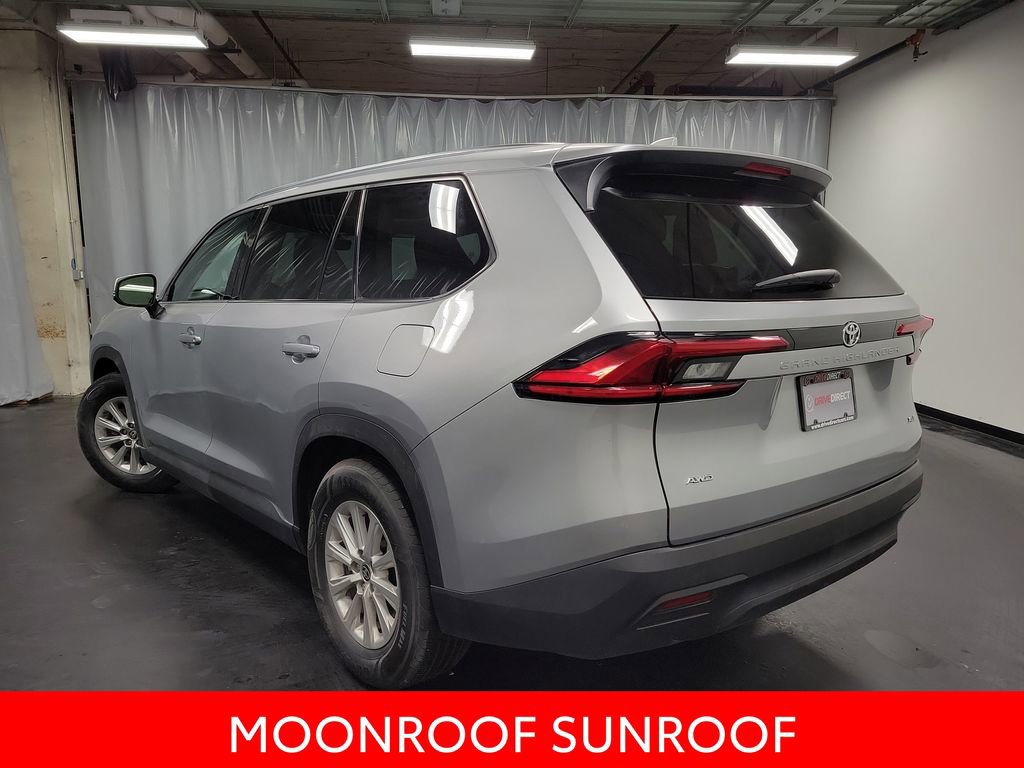 Used 2024 Toyota Grand Highlander XLE image 6