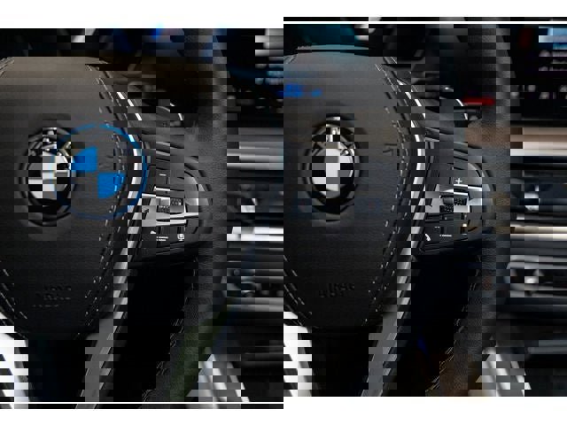 New 2026 BMW X5 xDrive50e w/ Premium Package image 68