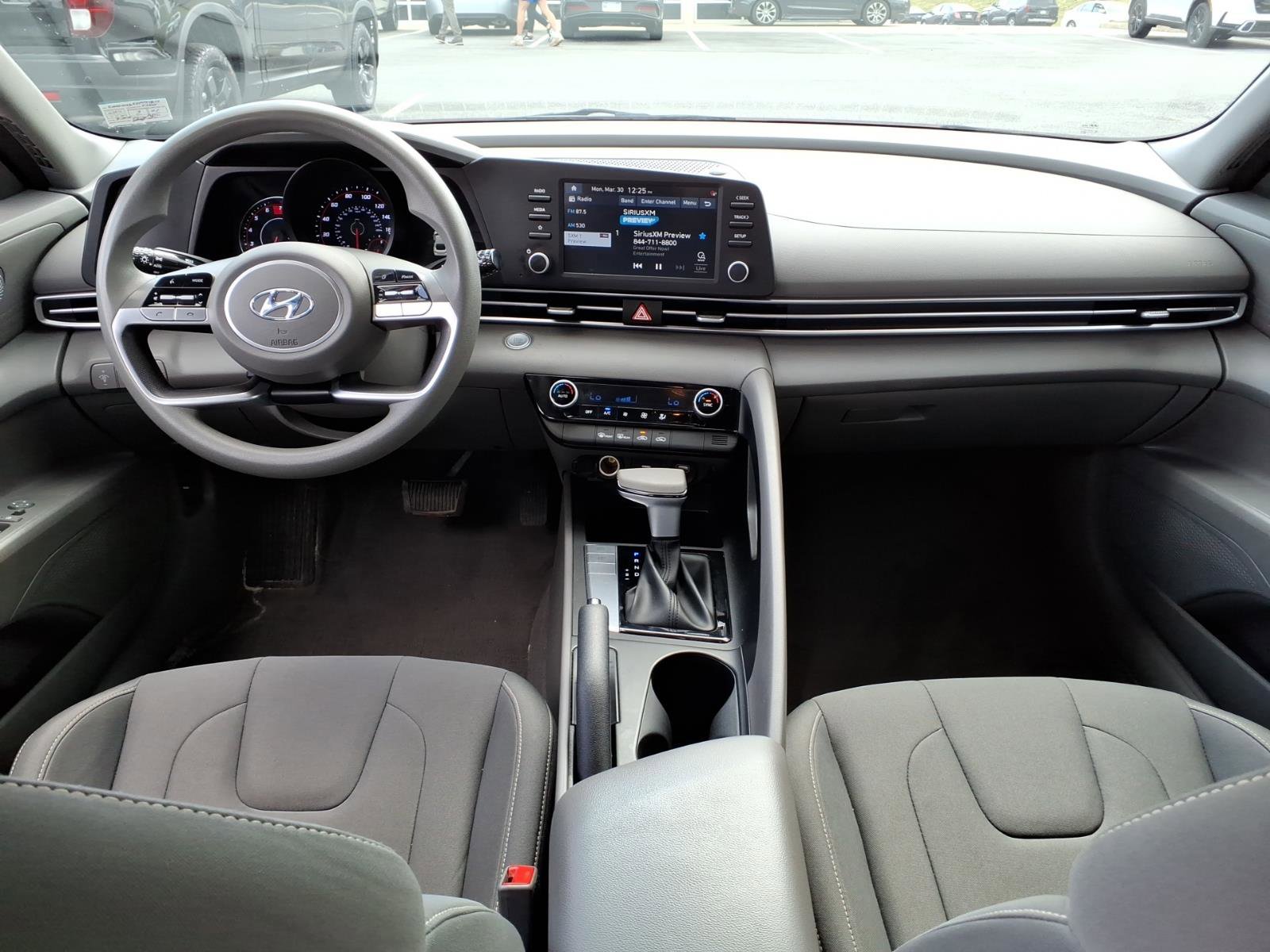 Used 2023 Hyundai Elantra SEL image 11