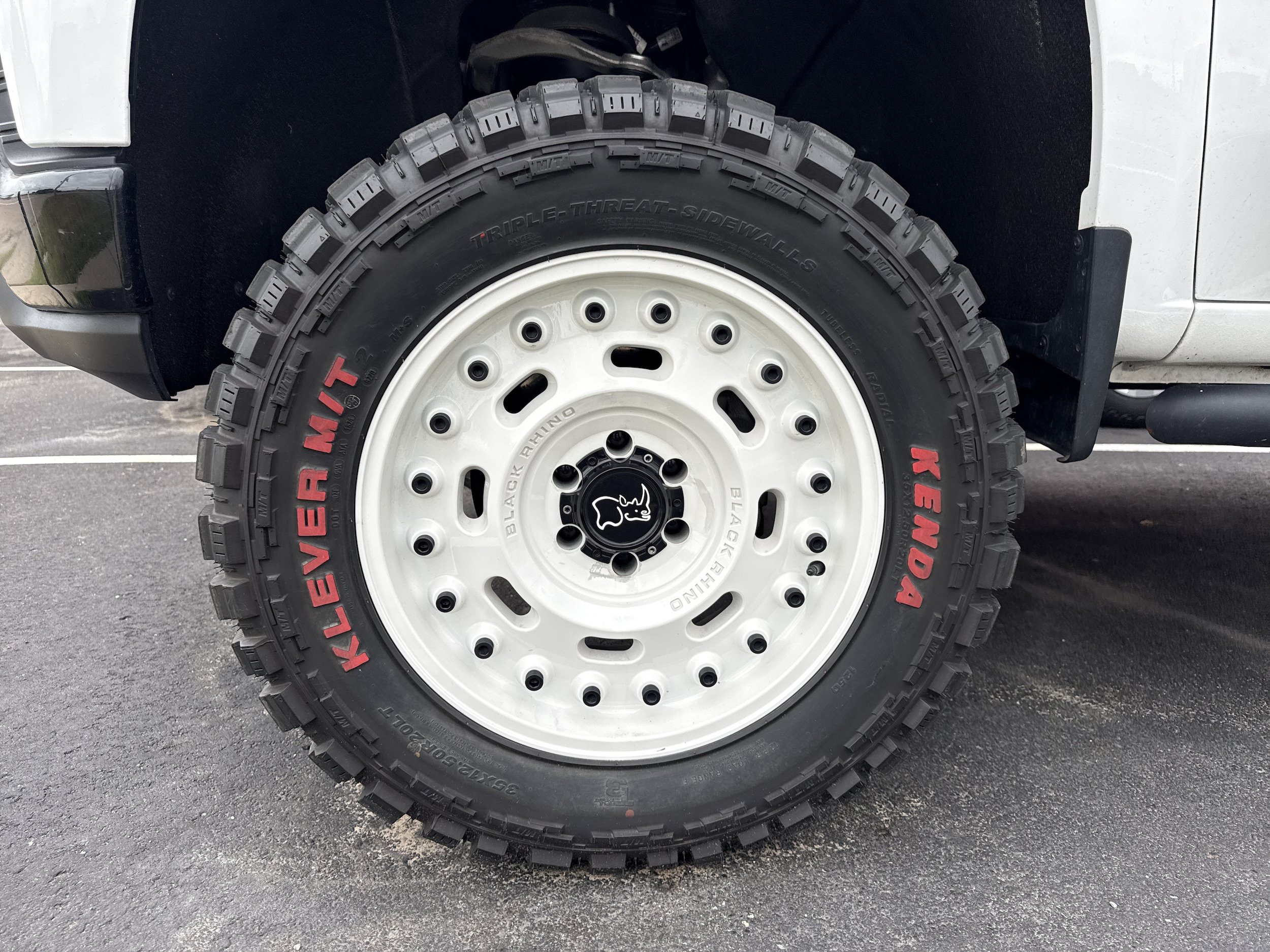 Used 2021 Chevrolet Silverado 1500 LT Trail Boss w/ Convenience Package II AWD/4WD image 13