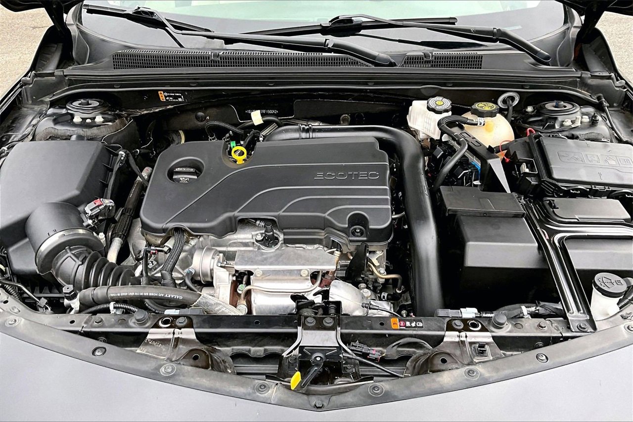 Used 2024 Chevrolet Malibu LT image 36