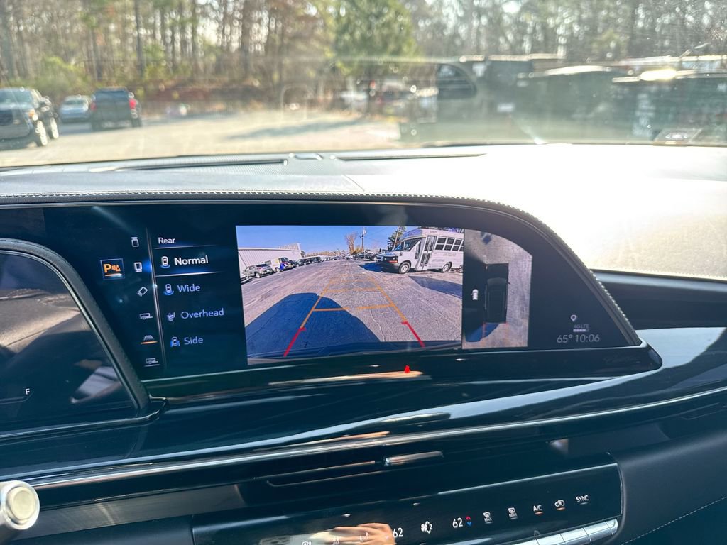 Used 2024 Cadillac Escalade V image 28