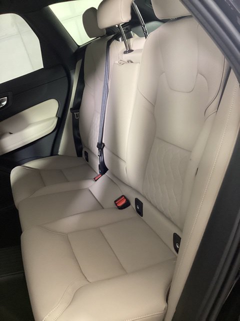 New 2026 Volvo XC60 T8 Plus w/ Protection Package Premier AWD/4WD image 10