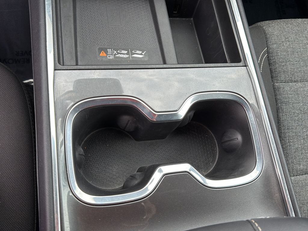 Used 2025 GMC Acadia Elevation FWD image 26