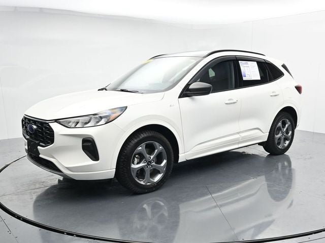 Certified 2024 Ford Escape ST-Line w/ Tech Pack #1 AWD/4WD video 4