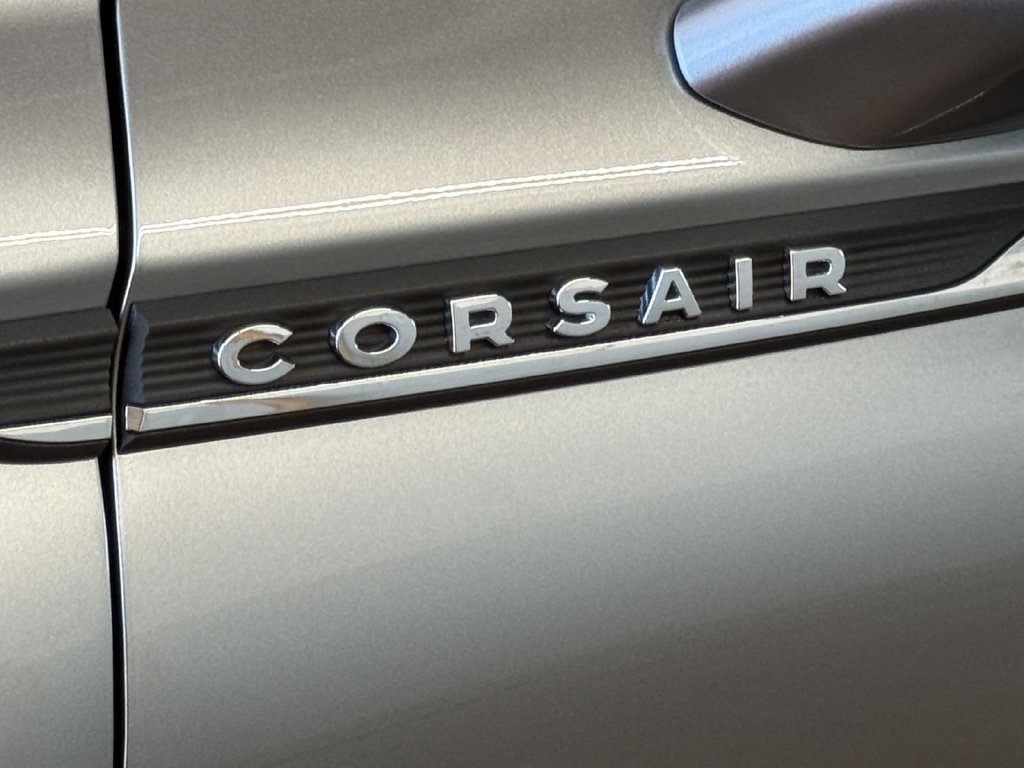 Certified 2024 Lincoln Corsair Reserve w/ Equipment Group 201A AWD/4WD image 10