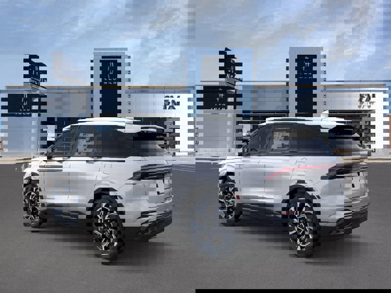 New 2026 Lincoln Nautilus Premier w/ Jet Appearance Package image 4