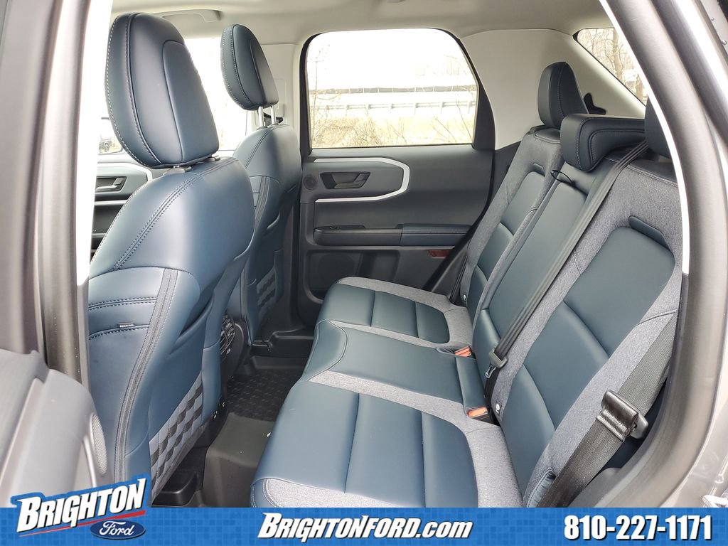 Used 2024 Ford Bronco Sport Outer Banks w/ Tech Package image 13