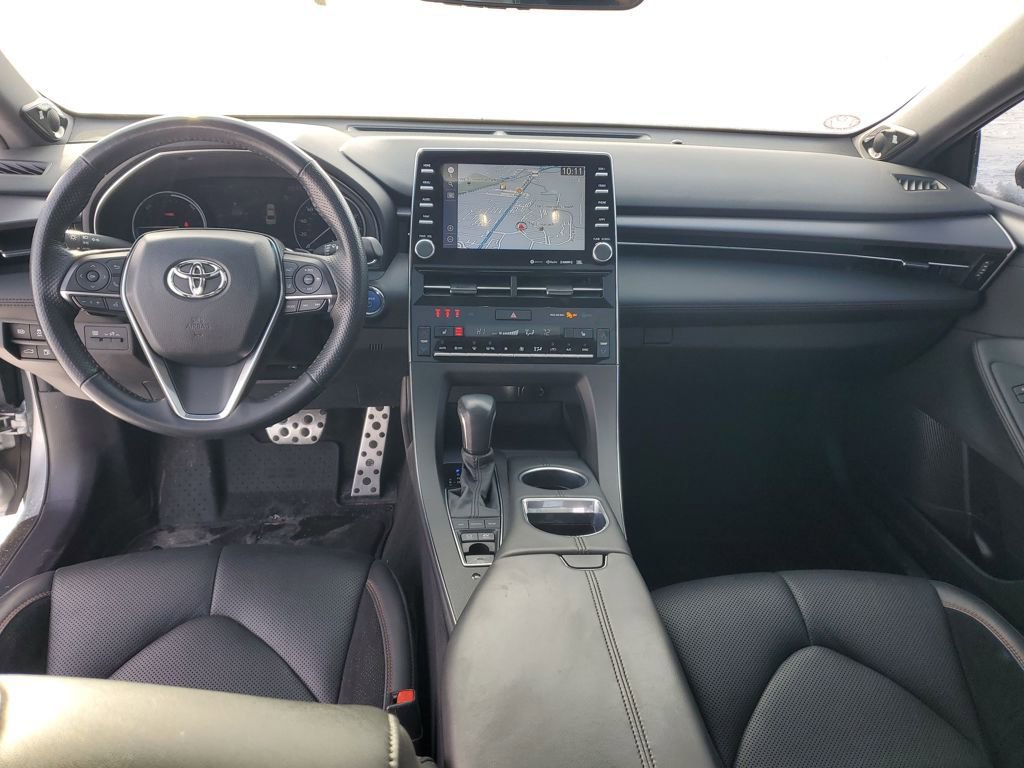 Used 2022 Toyota Avalon XSE image 21