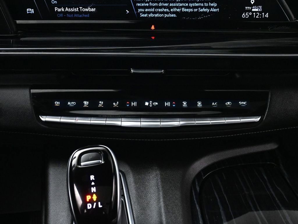 Used 2021 Cadillac Escalade Sport w/ LPO, Illumination Package image 34