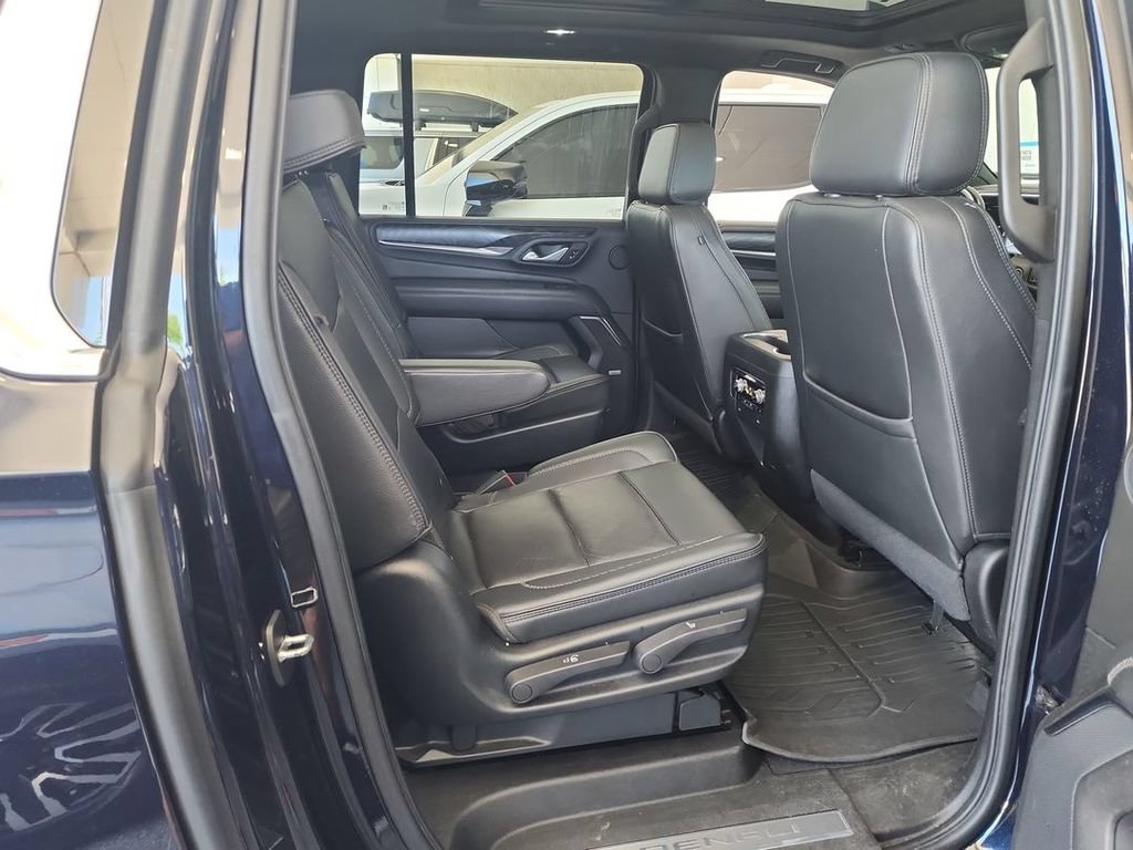 Certified 2022 GMC Yukon XL Denali AWD/4WD image 27