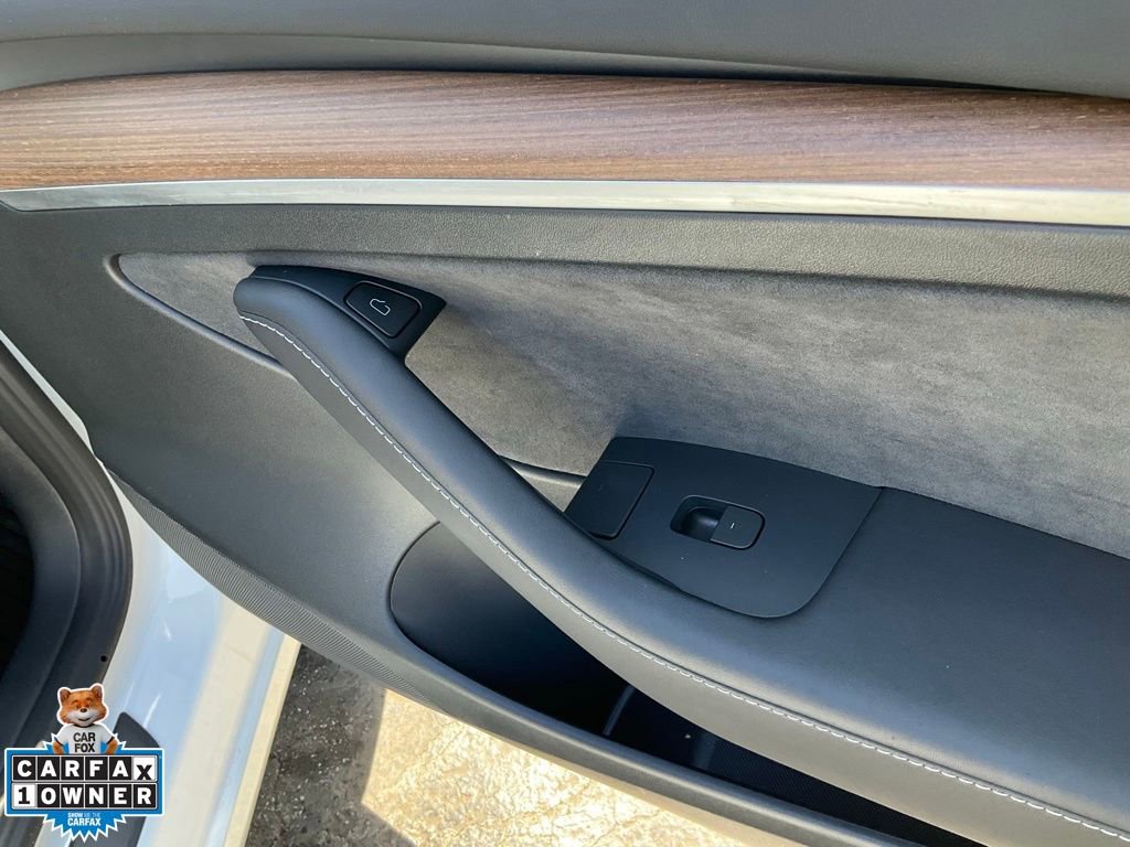 Used 2023 Tesla Model 3 Standard Range image 71