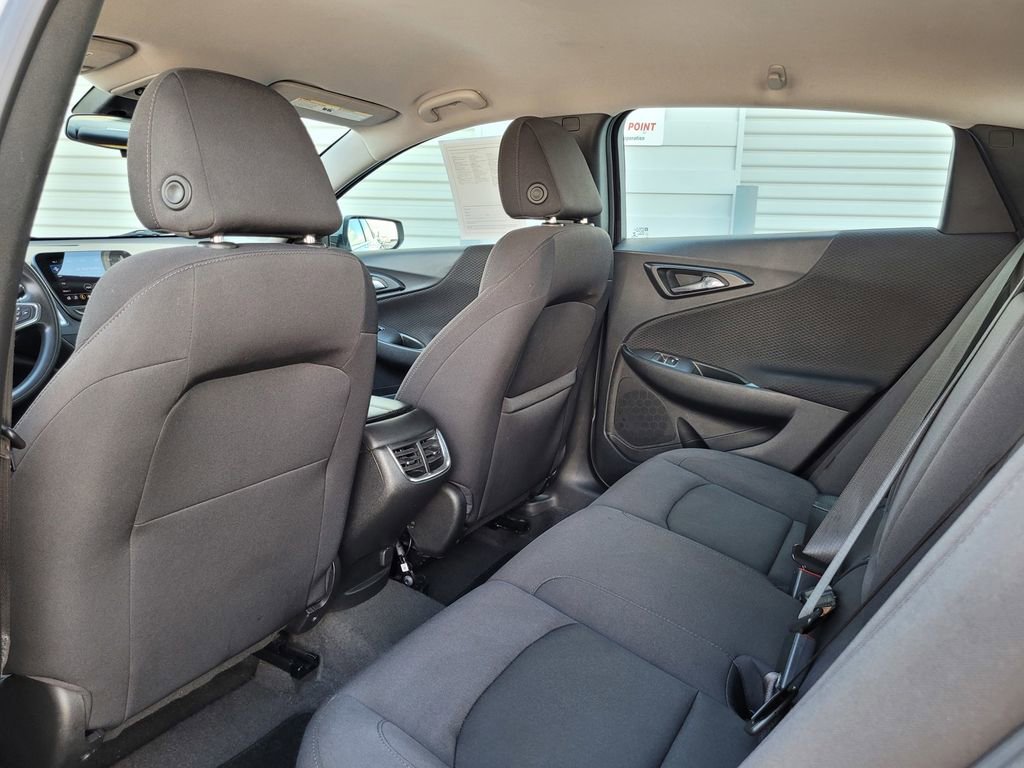 Used 2024 Chevrolet Malibu LT FWD image 14