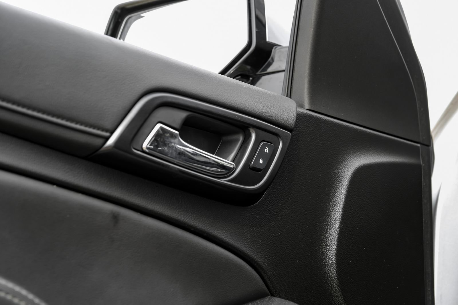 Used 2020 Chevrolet Tahoe LS RWD image 44